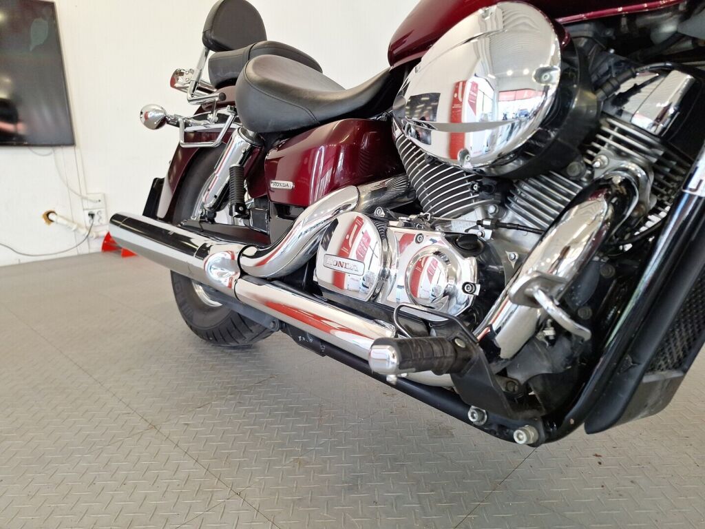 Honda VT 2005 Punainen