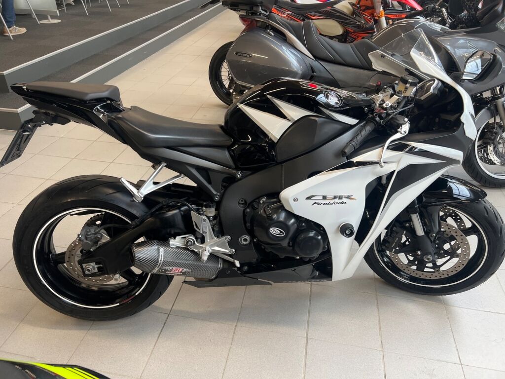 Honda CBR 2011 