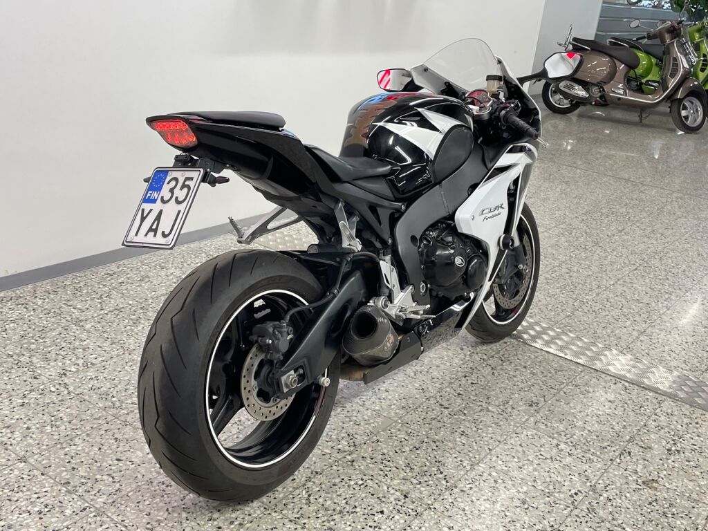 Honda CBR 2011 