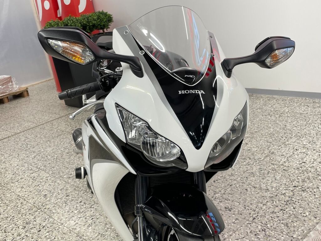 Honda CBR 2011 