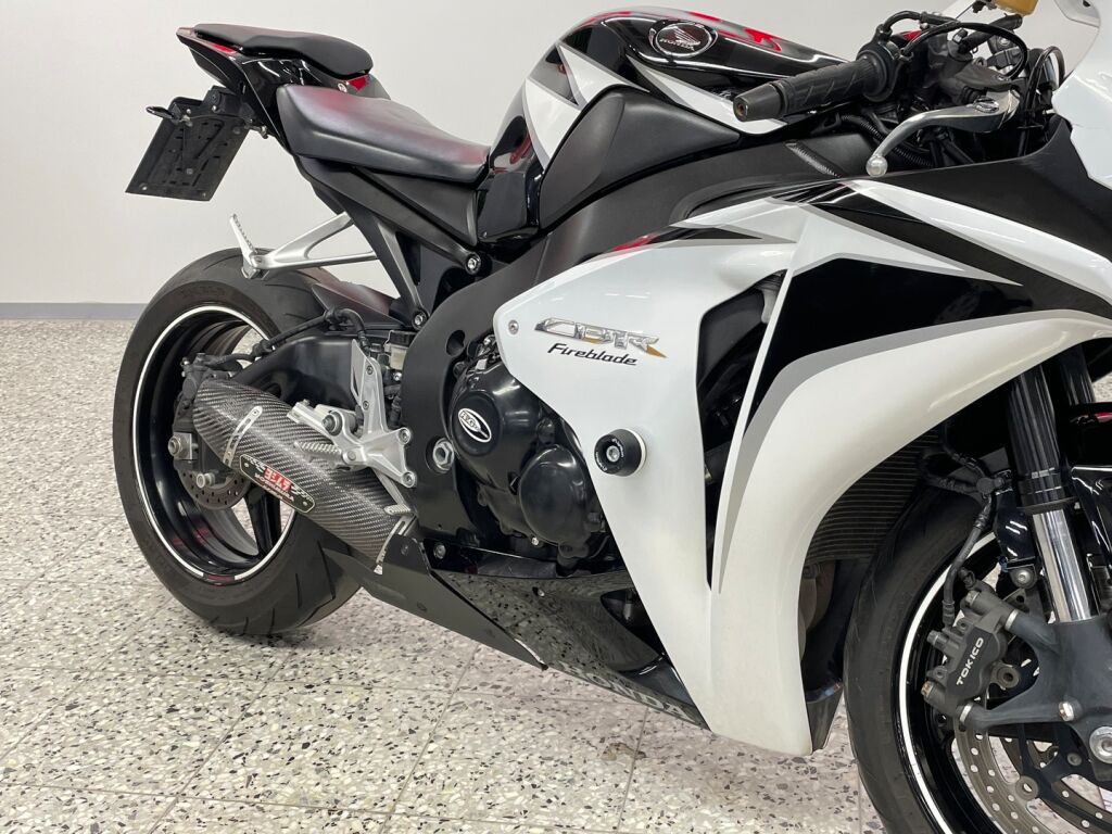 Honda CBR 2011 