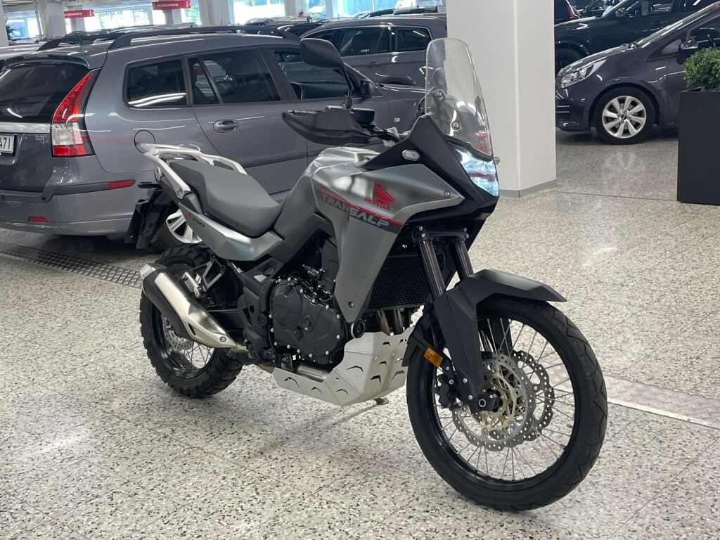 Honda XL 2023 