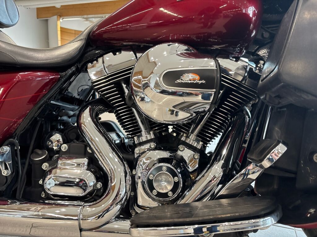 Harley-davidson TOURING 2016 Punainen