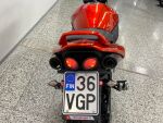 Suzuki GSR 2010 Oranssi