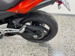 Suzuki GSR 2010 Oranssi