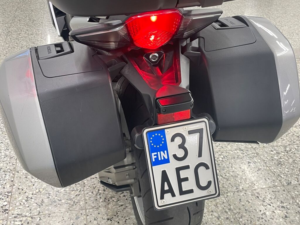 Honda VFR 2011 Hopea