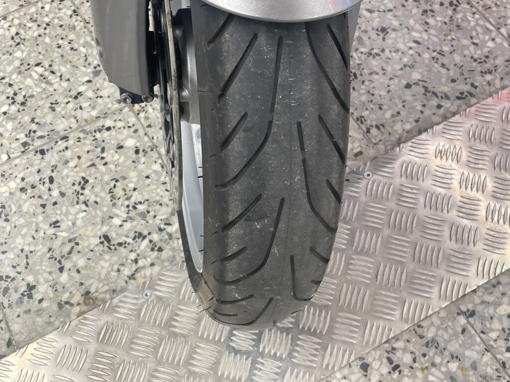 Honda VFR 2011 Hopea