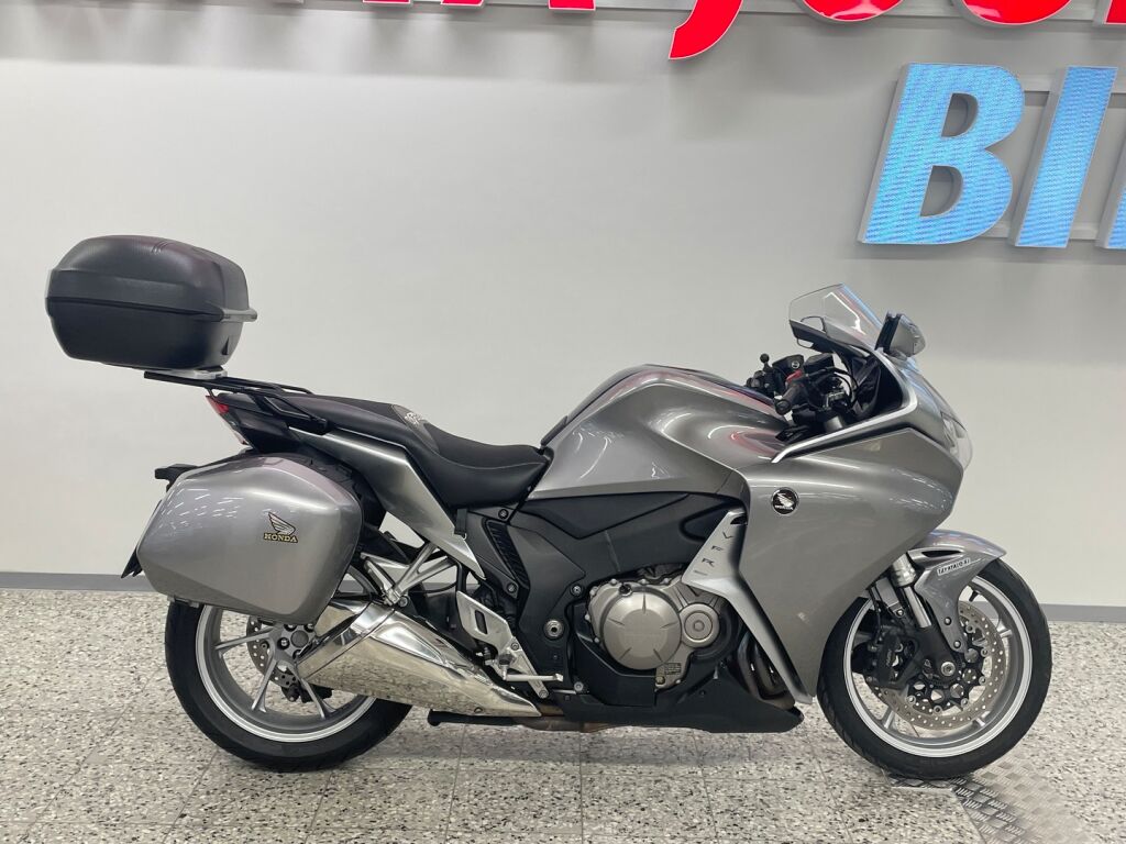 Honda VFR 2011 Hopea