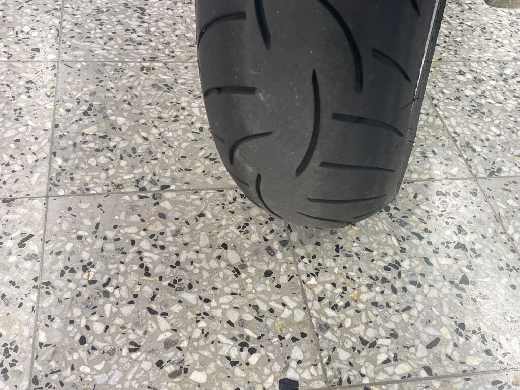 Honda VFR 2011 Hopea