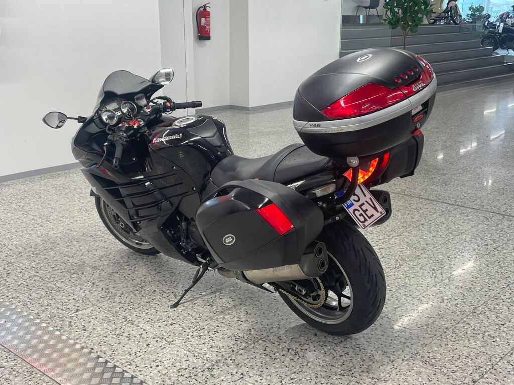 Kawasaki ZZR 2012 0