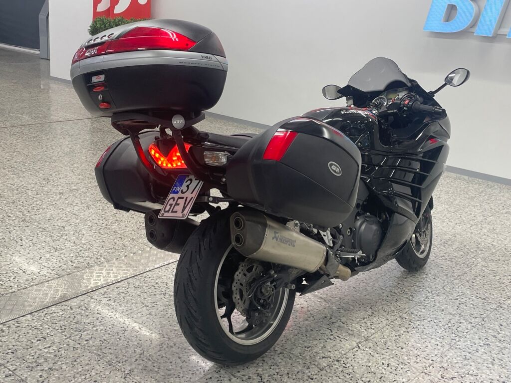 Kawasaki ZZR 2012 0