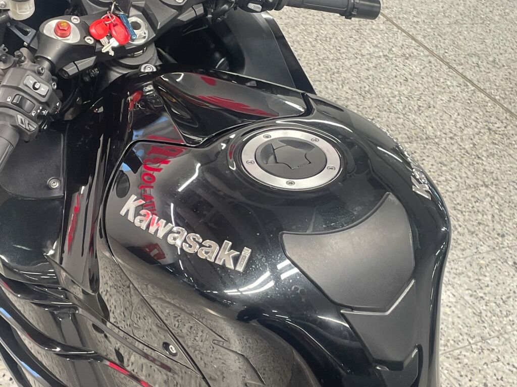 Kawasaki ZZR 2012 0