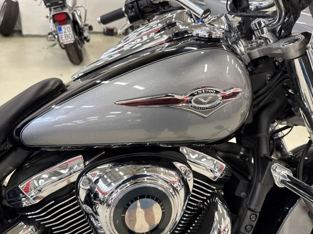 Kawasaki VN 2013 