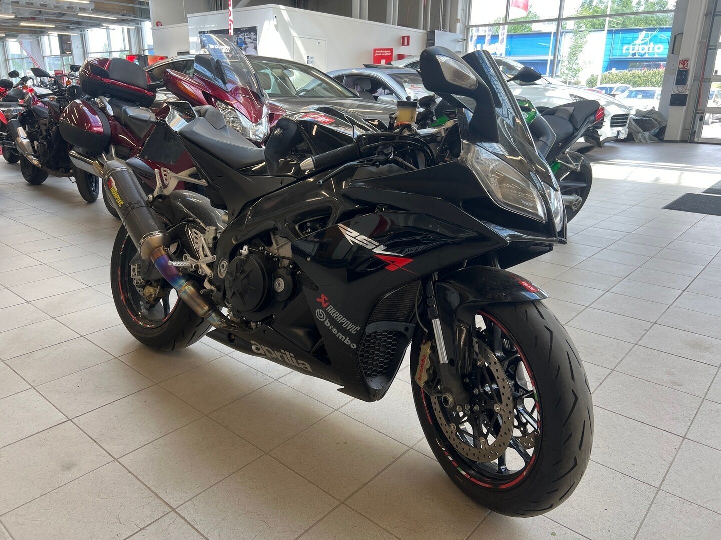 Aprilia RSV4