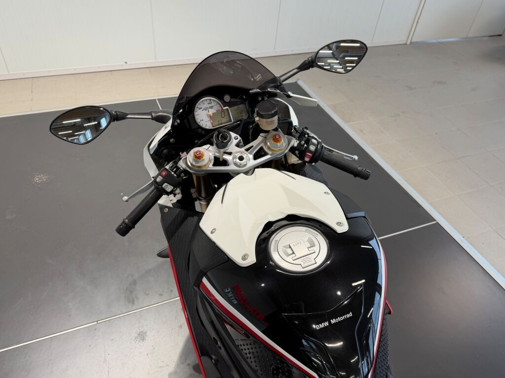 BMW S 2014 