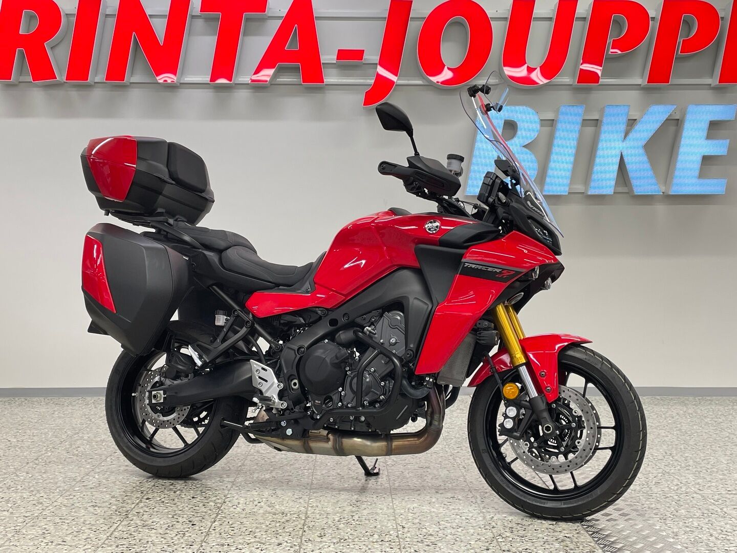 Yamaha TRACER