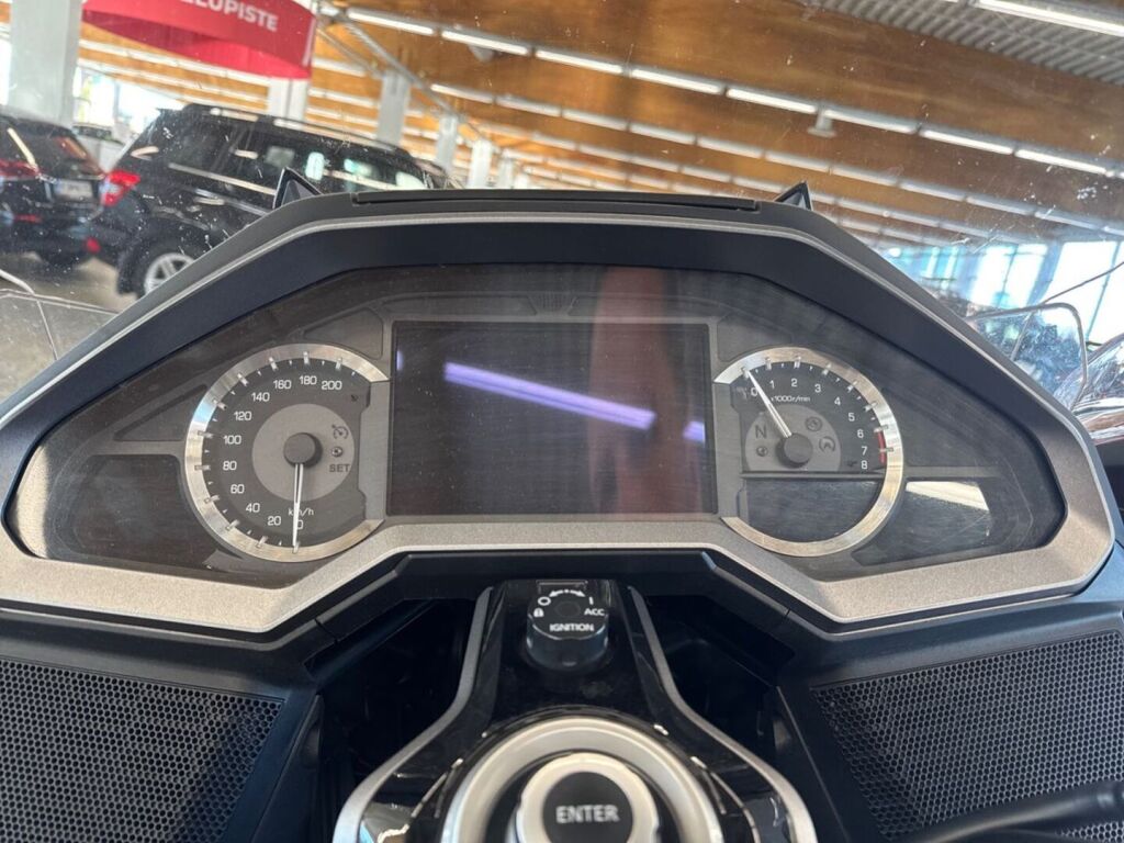 Honda GL 2019 