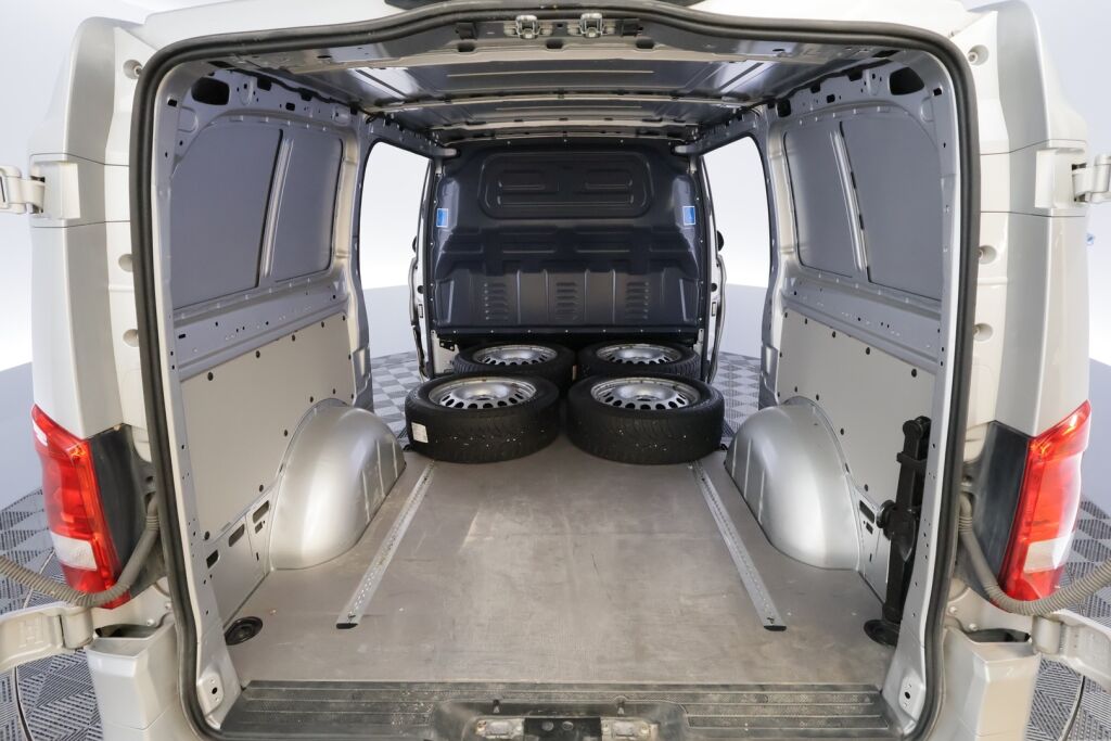 Mercedes-Benz Vito 2021 met.hopea