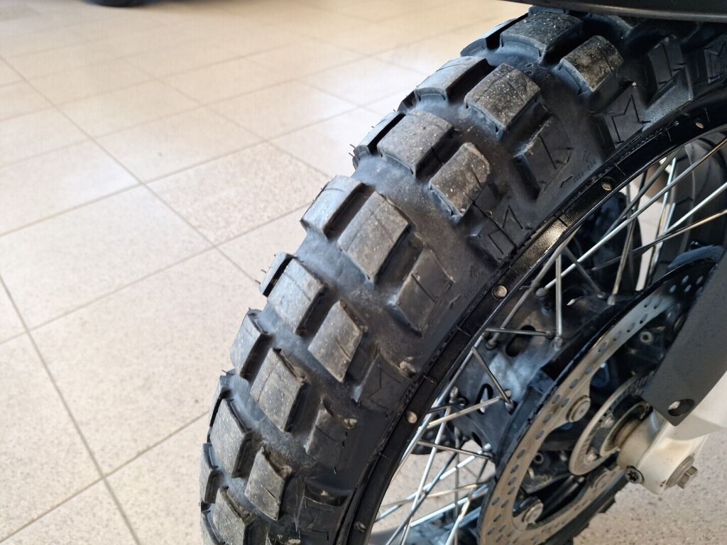 BMW R 2016 Valkoinen