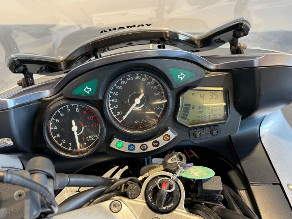 Yamaha FJR 2004 
