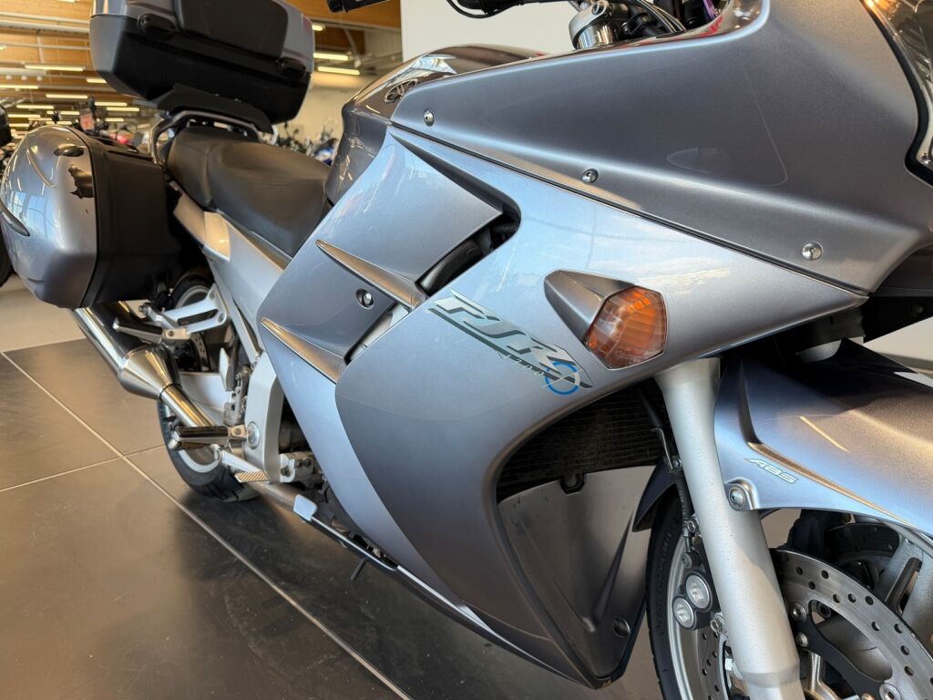 Yamaha FJR 2004 
