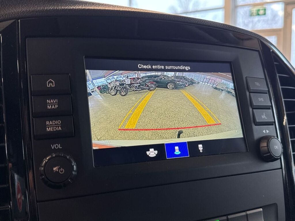 Mercedes-Benz Vito 2022 Valkoinen