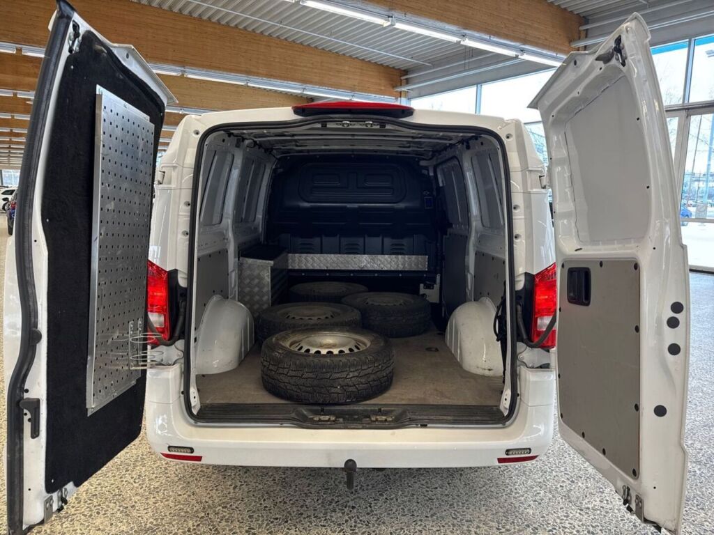 Mercedes-Benz Vito 2022 Valkoinen