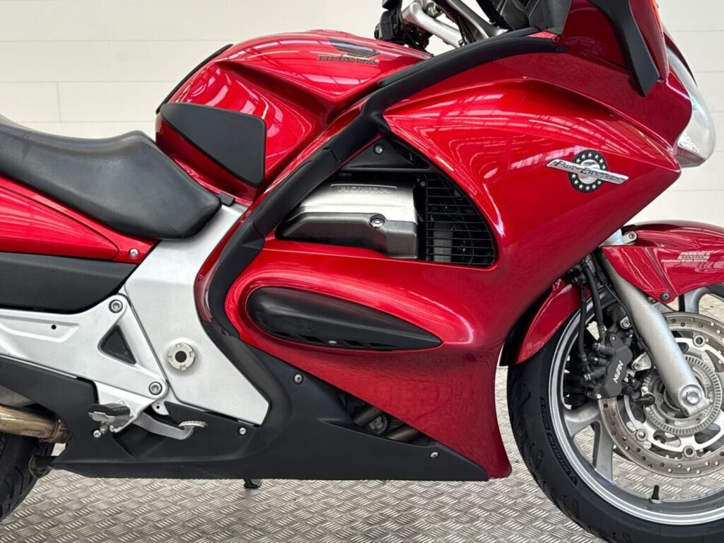 Honda ST 2011 
