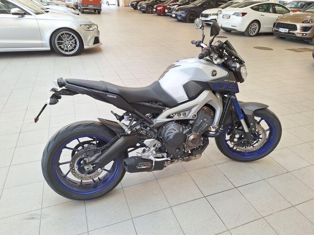 Yamaha MT-09 2016 