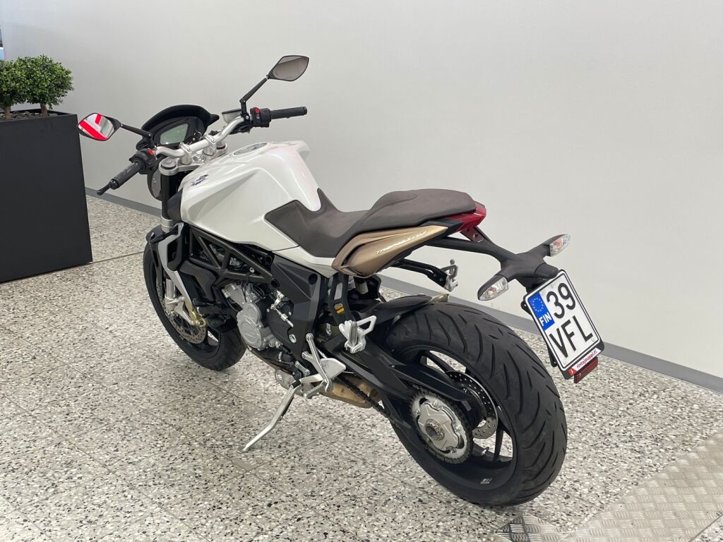 Mv agusta BRUTALE 2014 