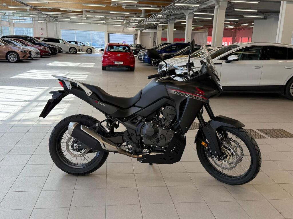 Honda XL 2025 