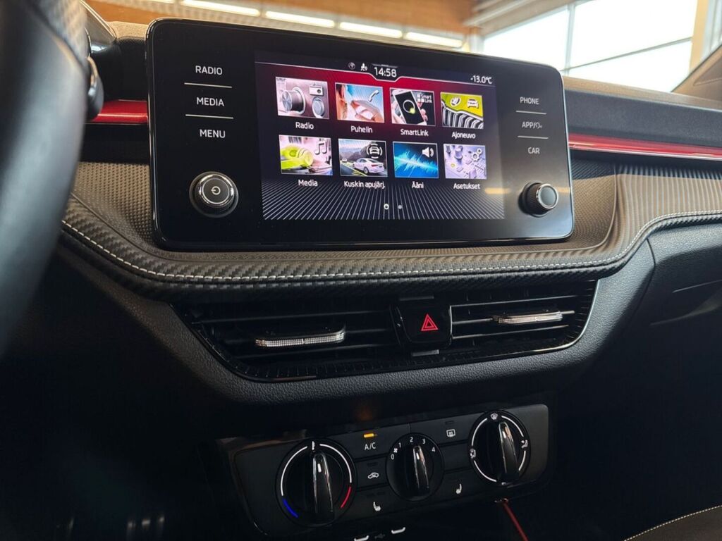 Skoda Fabia 2023 Harmaa