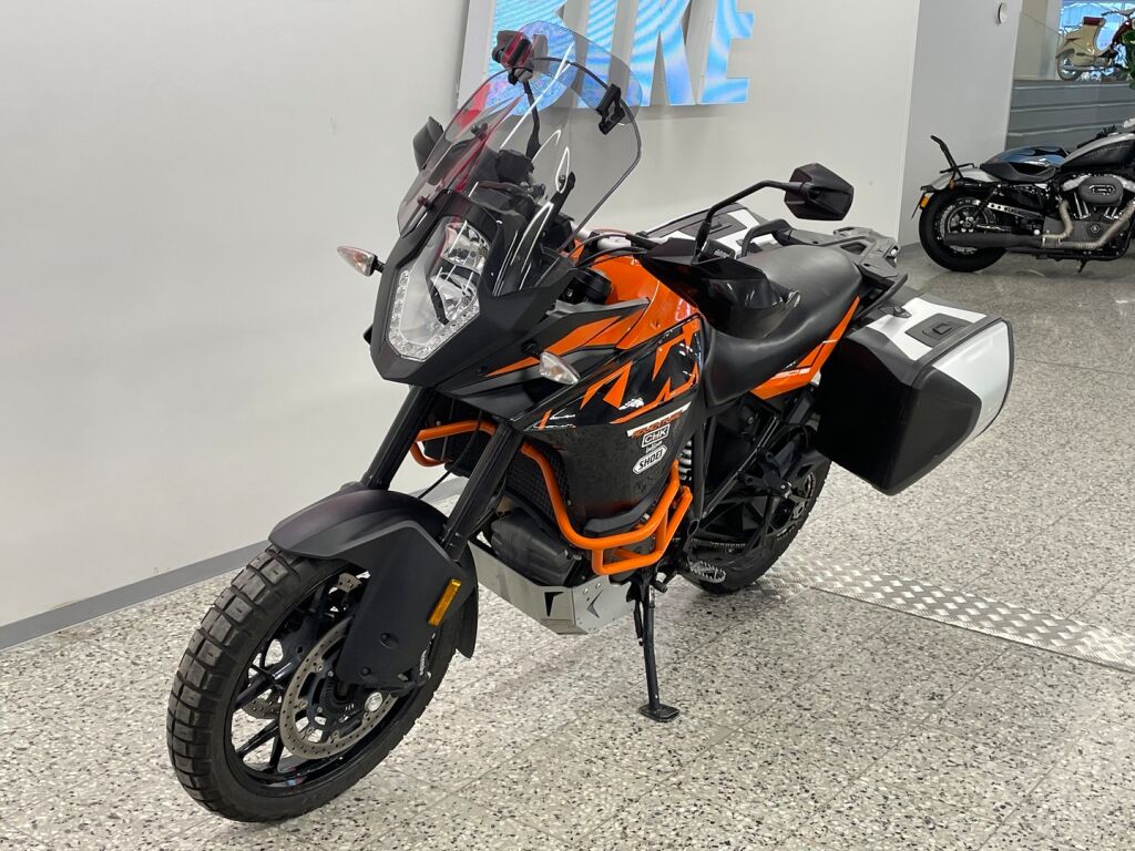 Ktm 1090 2017 