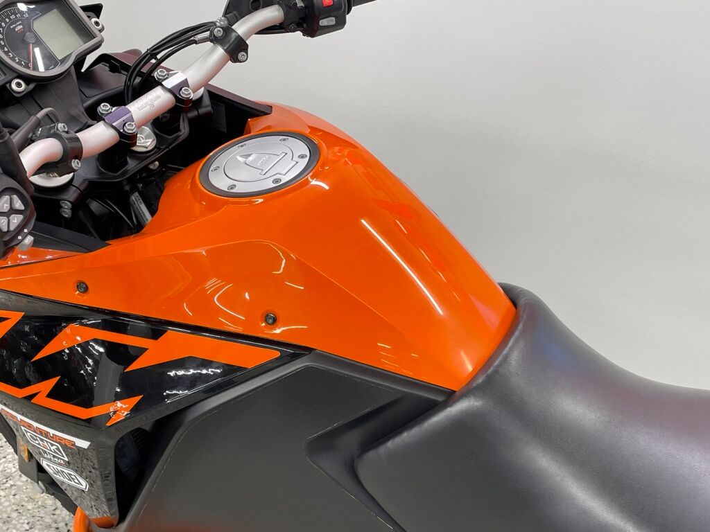 Ktm 1090 2017 