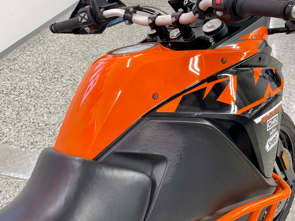 Ktm 1090 2017 