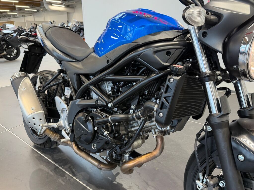 Suzuki SV 2016 