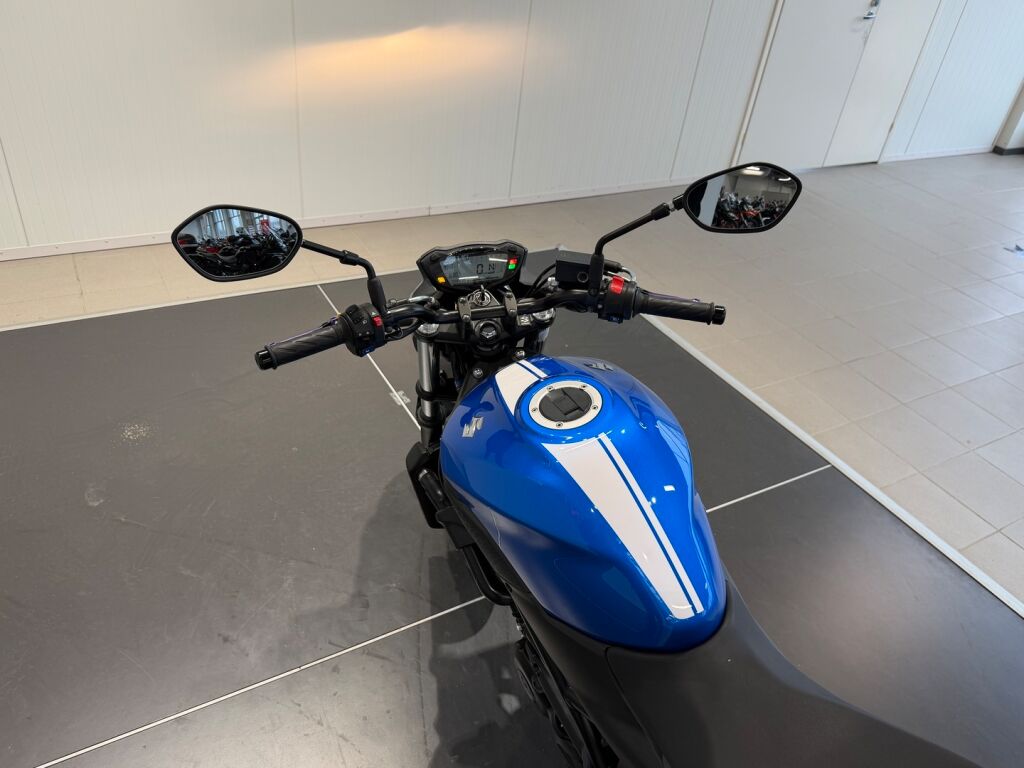 Suzuki SV 2016 