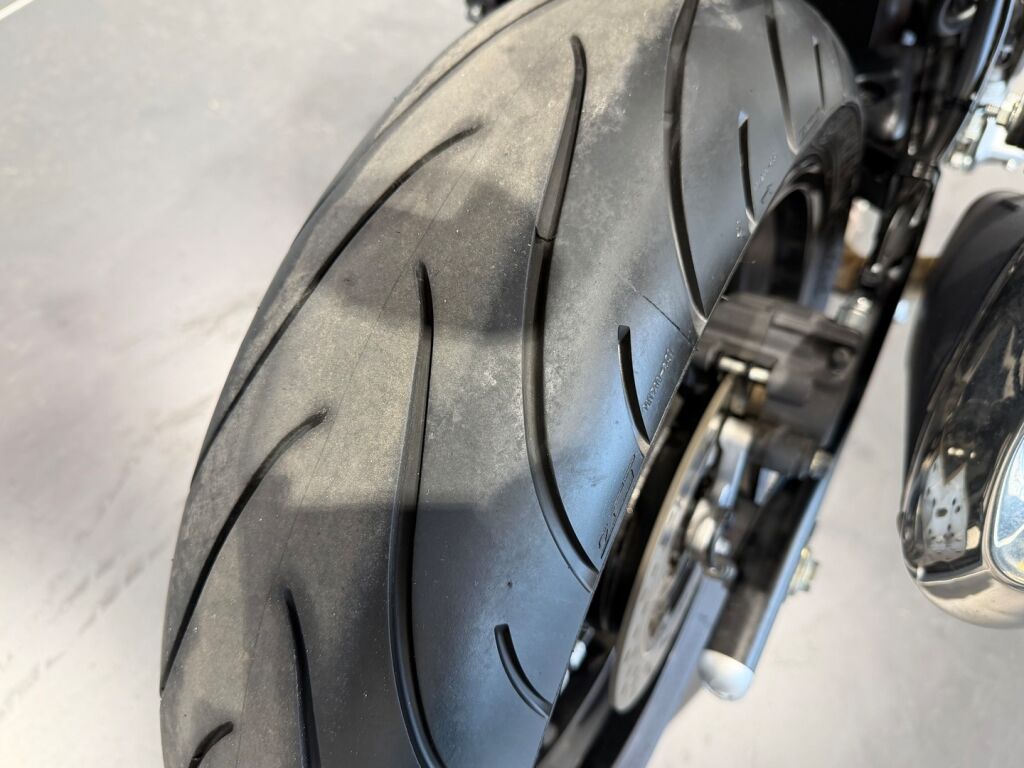 Suzuki SV 2016 
