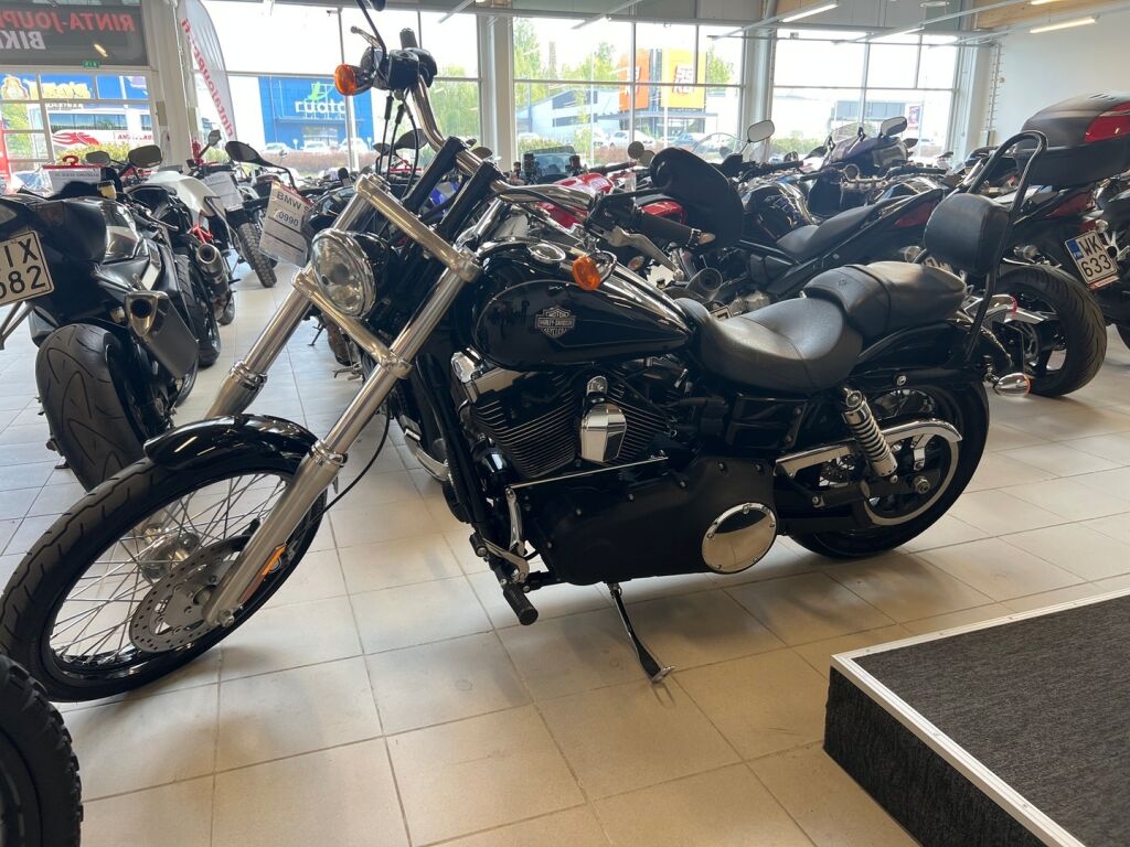 Harley-davidson DYNA 2011 