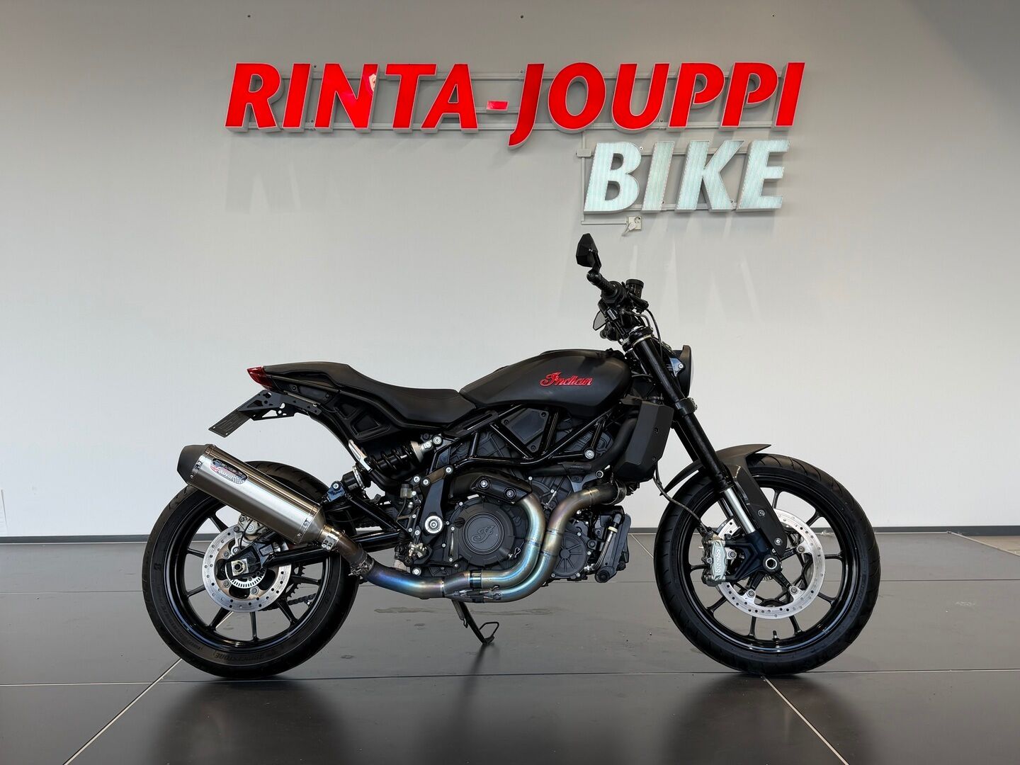 Indian FTR 1200