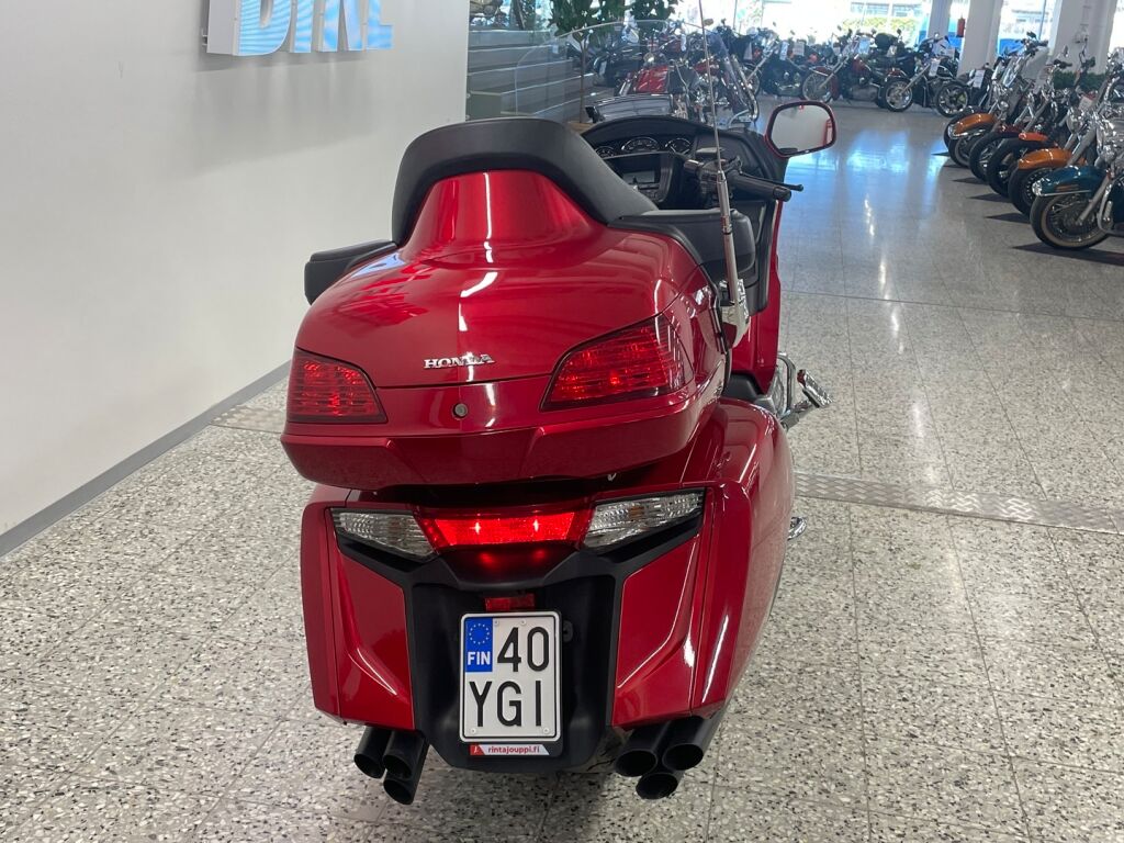 Honda GL 2018 