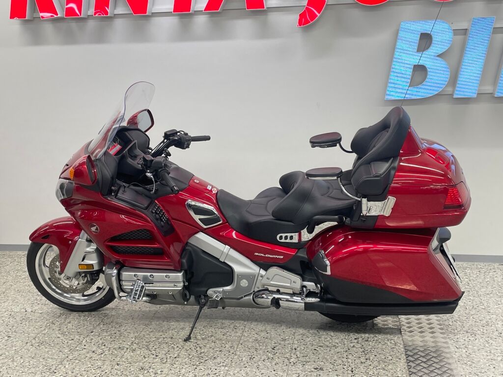 Honda GL 2018 