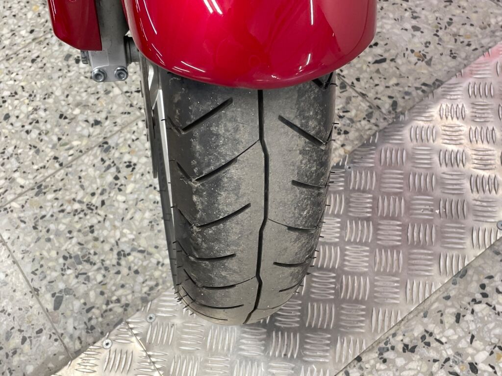 Honda GL 2018 