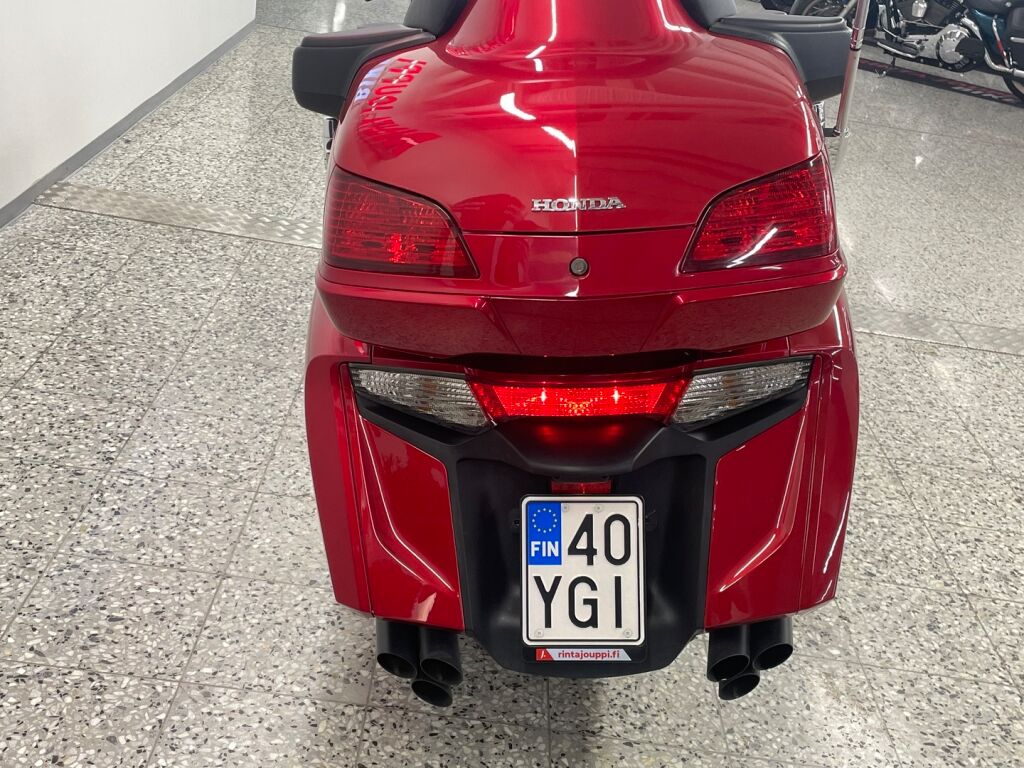 Honda GL 2018 