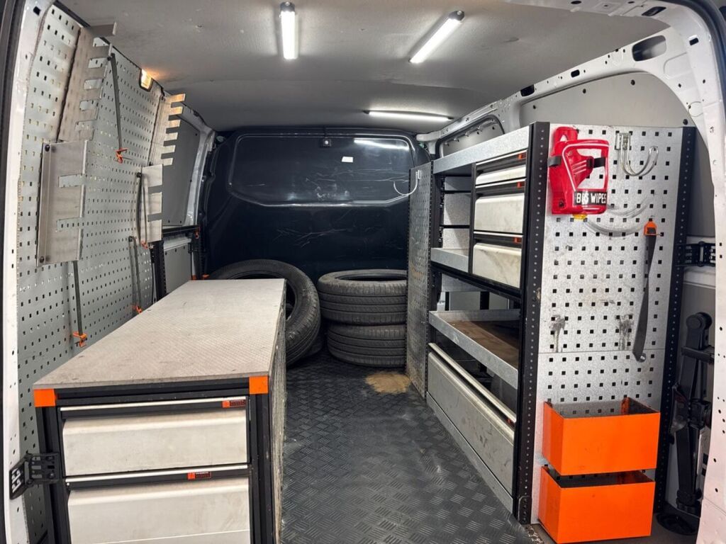 Mercedes-Benz Vito 2022 Valkoinen