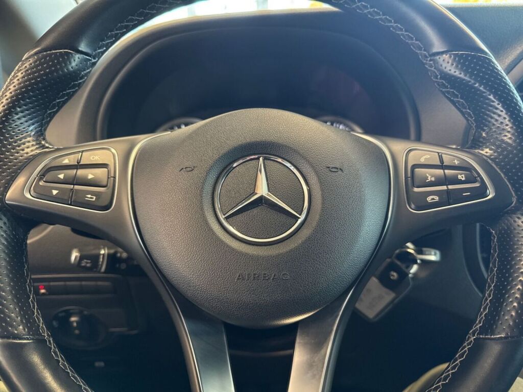 Mercedes-Benz Vito 2022 Valkoinen