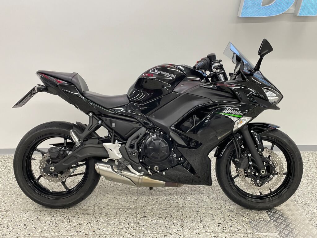 Kawasaki NINJA 2021 