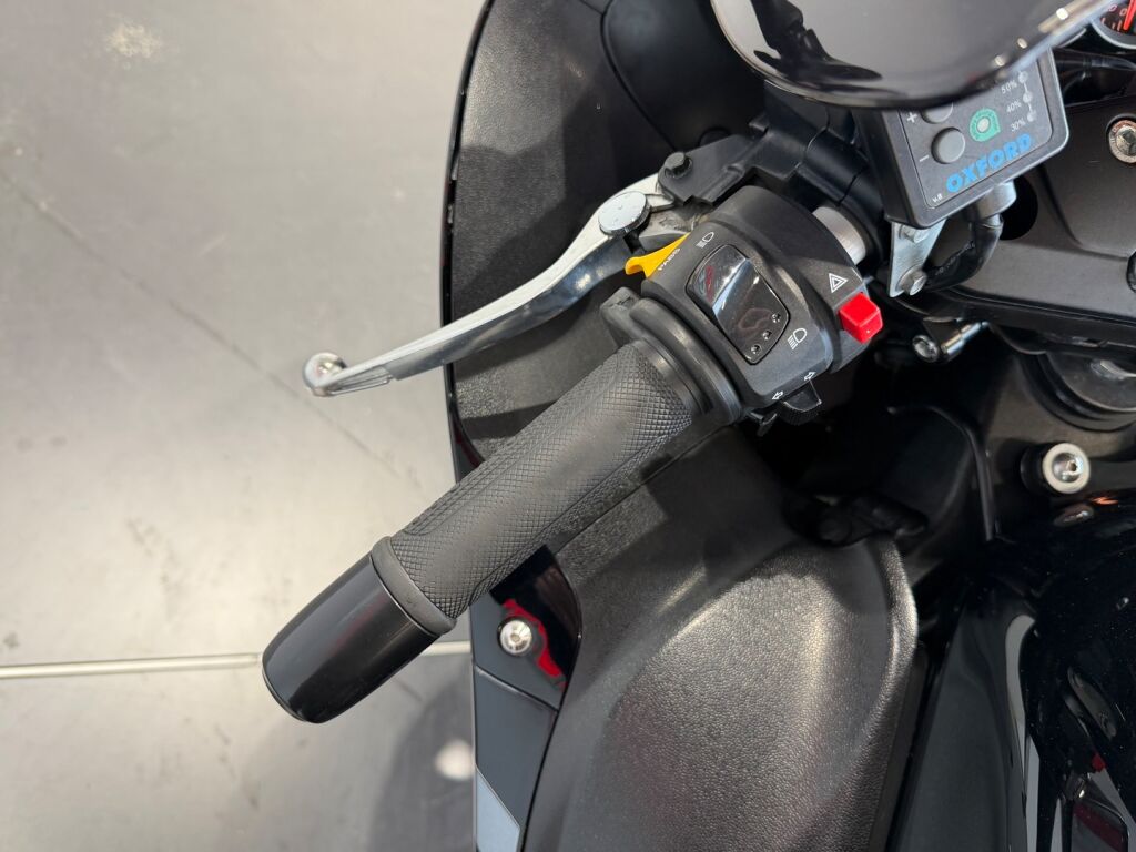Suzuki GSX 2011 