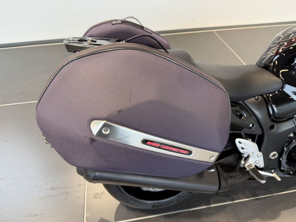 Suzuki GSX 2011 