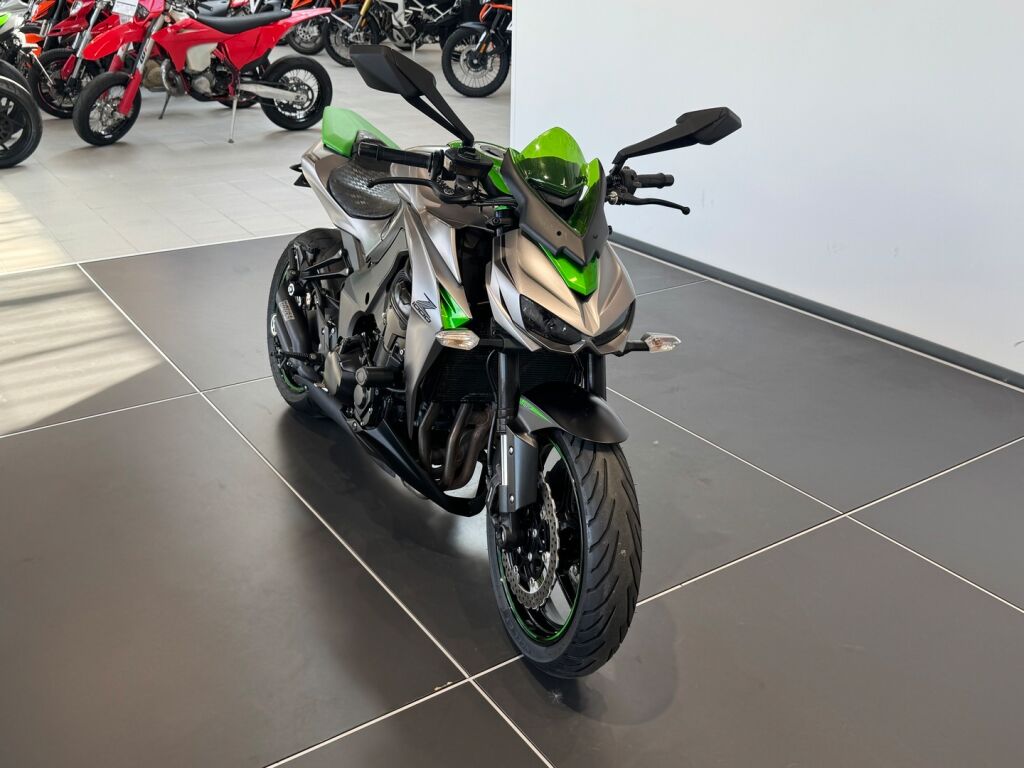 Kawasaki Z 2016 Vihreä